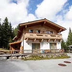 木屋 Hochkrimml 2 By Interhome